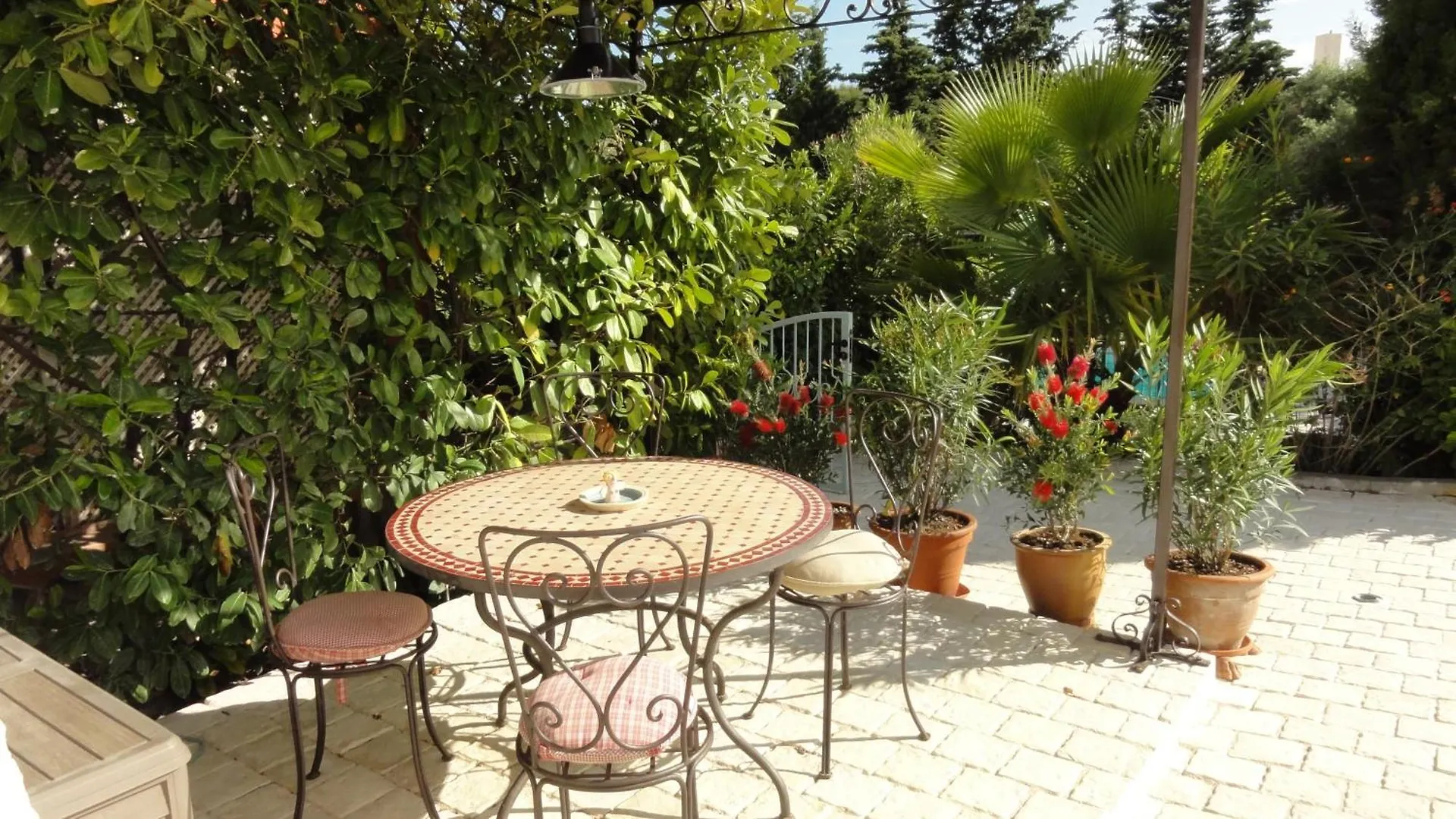 앙티브 Bastide Les Cigales 빌라